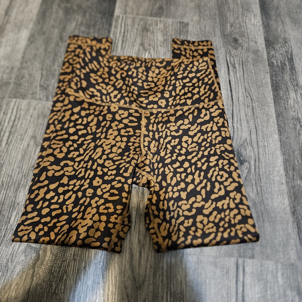 Tan Lines Sport Cheetah Leggings